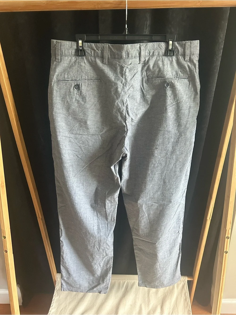 Dockers Men's Light Gray Chino Pants - Straight Fit